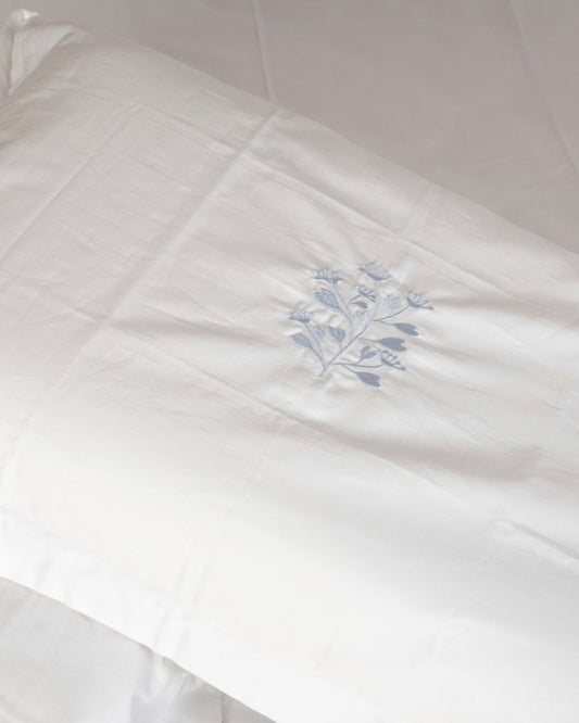500 TC White Bedsheet with Contrast Embroidery | Blue