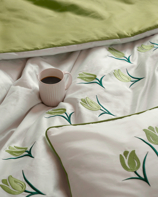 How a 1000 Thread Count Bedsheet Can Transform Your Sleep Quality